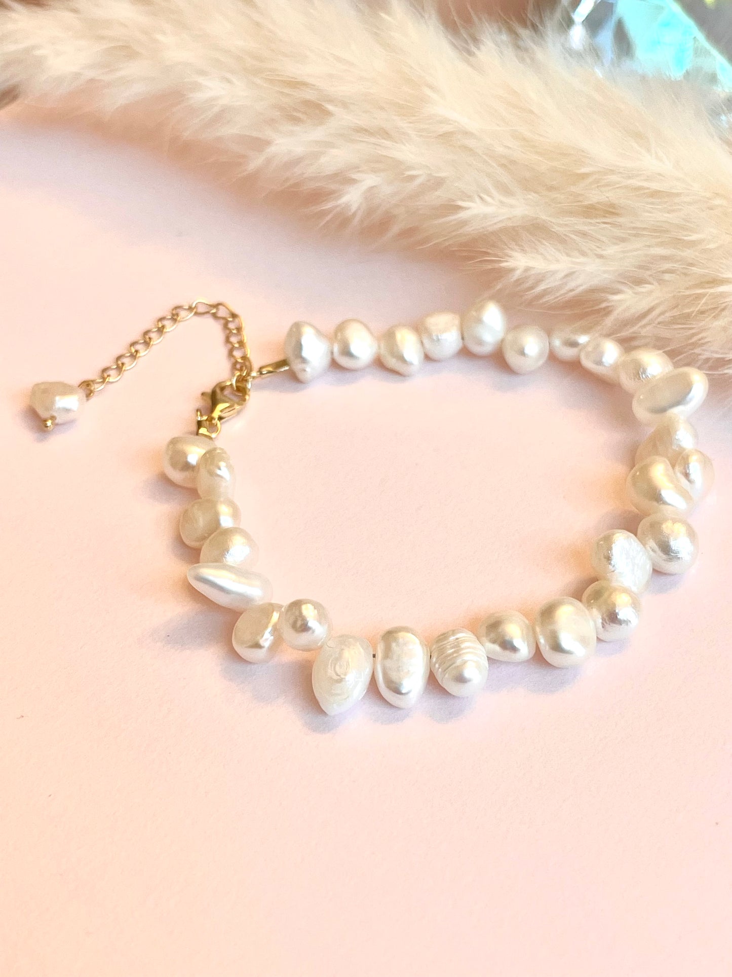 pearl bracelet