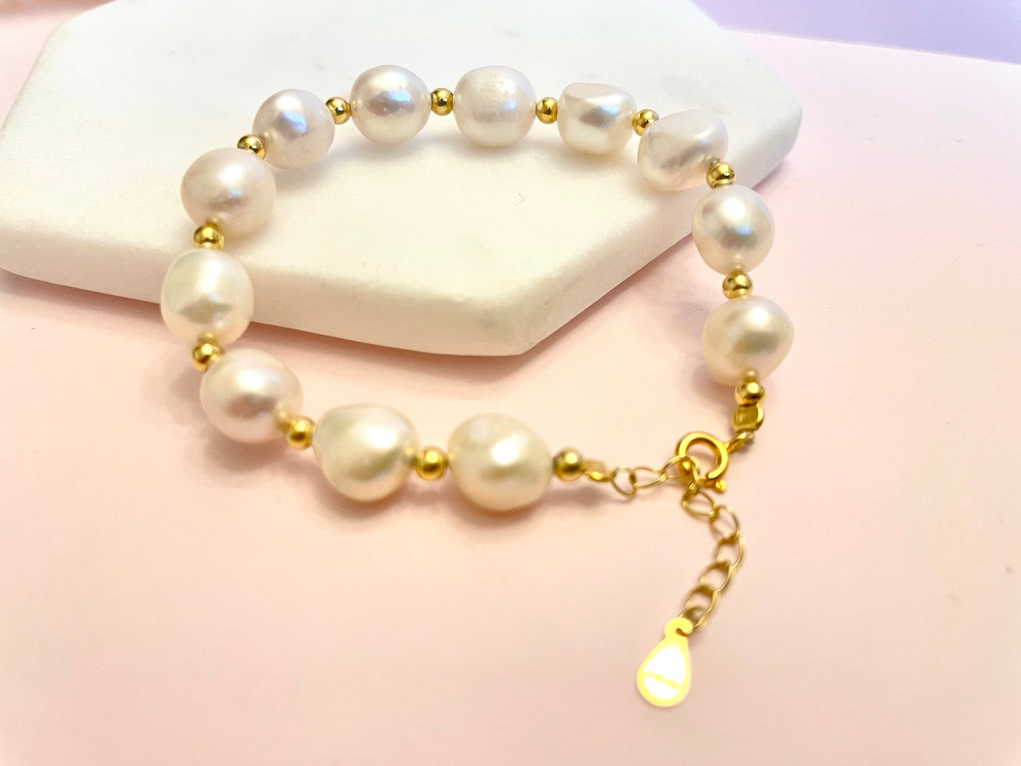 Large Pearl Bracelets