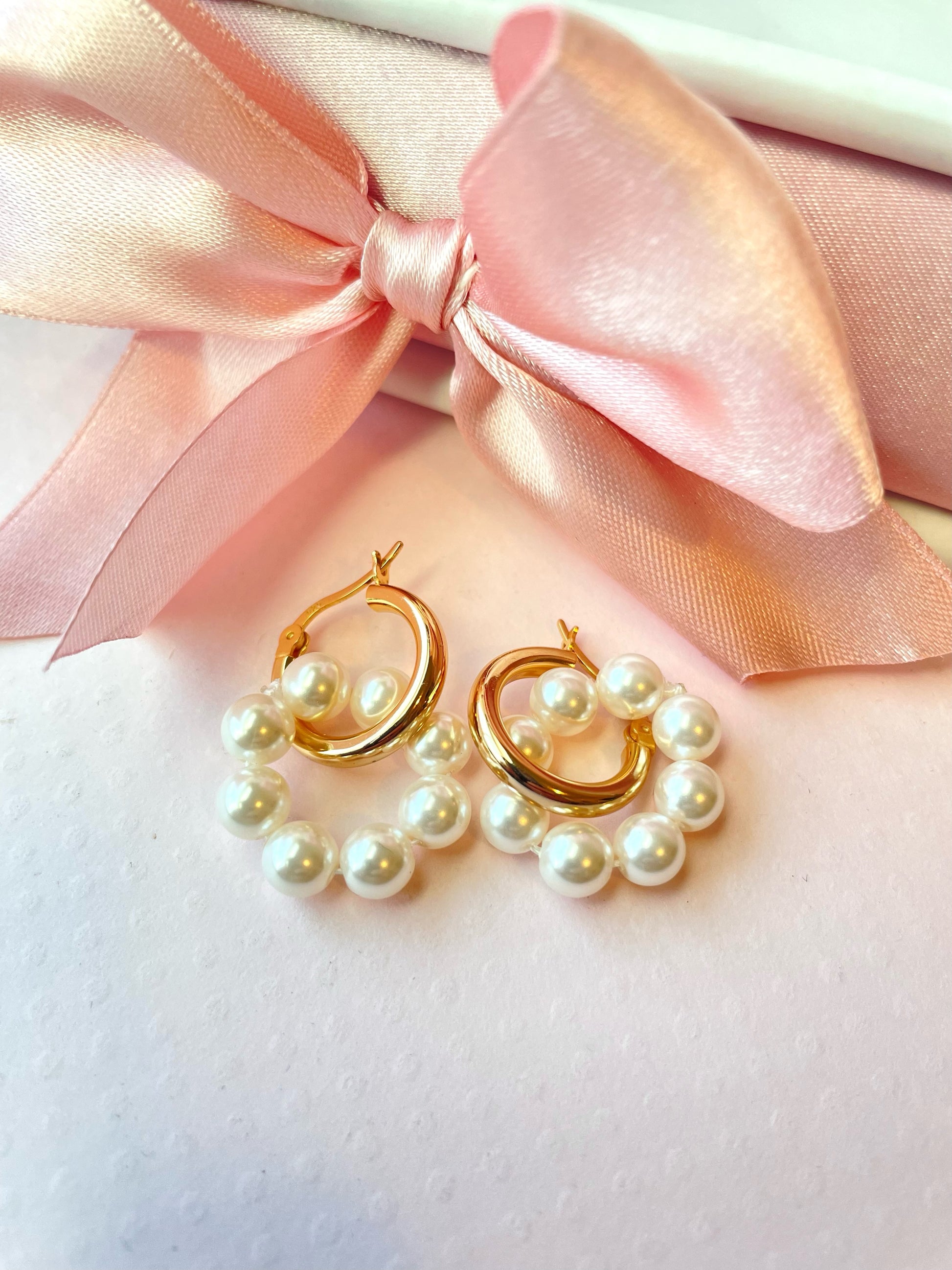 pearl earrings