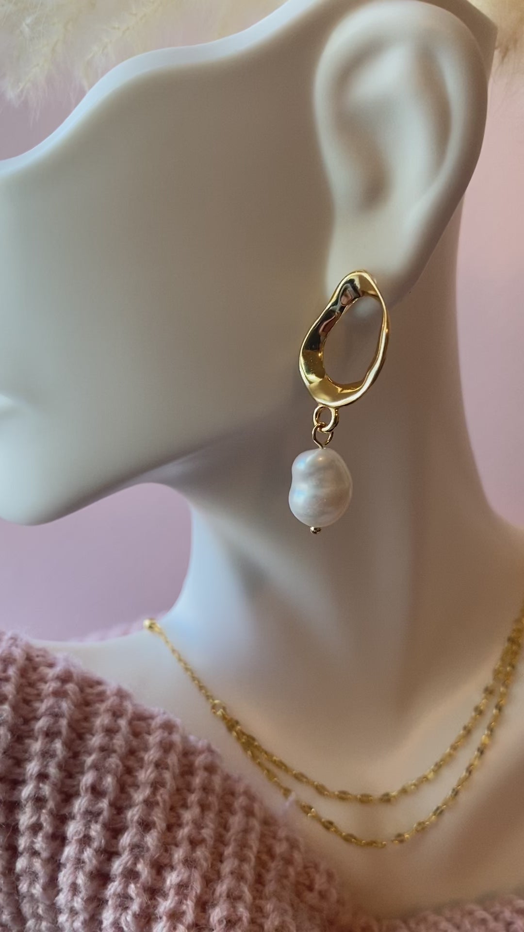 Freshwater Pearl Hoop earrings