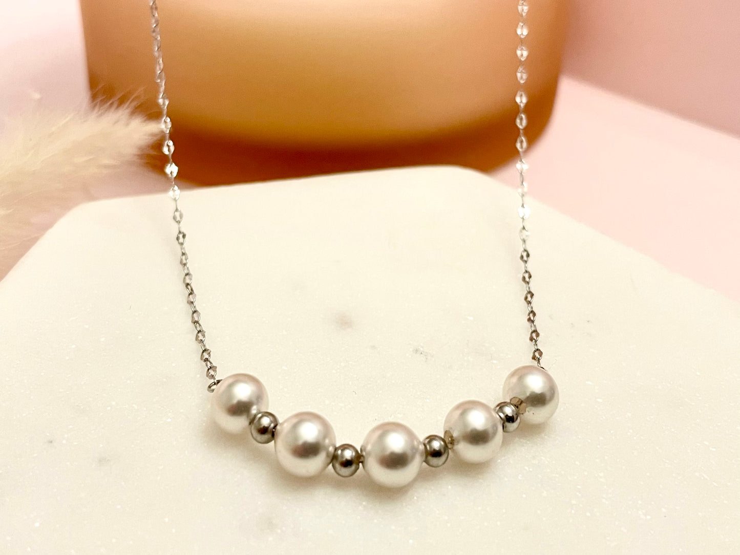 Pearl Beads Necklace