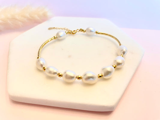 Large Pearl Beaded Bracelet